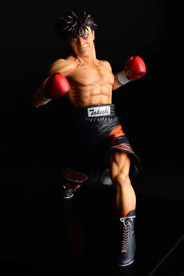Hajime no Ippo PVC Statue 1/6 Takeshi Sendou Finish Blow Ver. Damage 29 cm Produktfoto