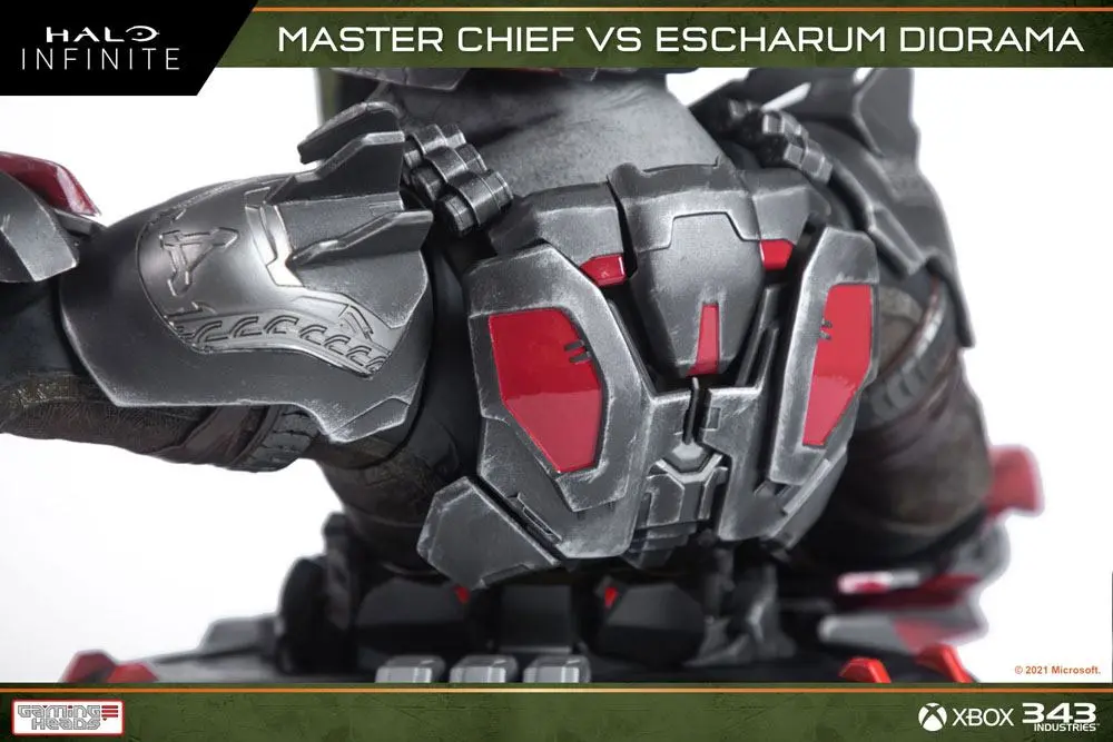 Halo: Infinite Statue 1/8 Master Chief vs. Escharum 31 cm Produktfoto