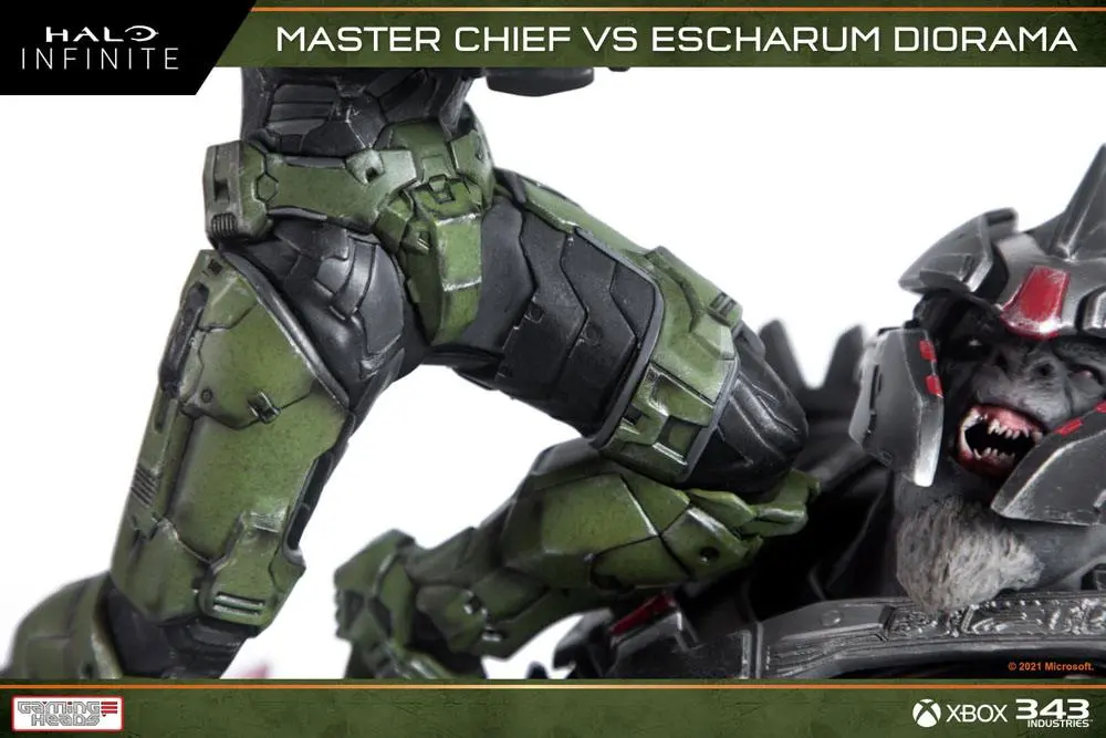 Halo: Infinite Statue 1/8 Master Chief vs. Escharum 31 cm Produktfoto