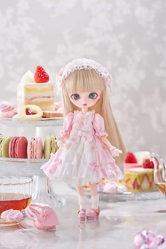 Harmonia Bloom Saisonale Puppen Figuren Outfit Set: Parfait Cerise Produktfoto