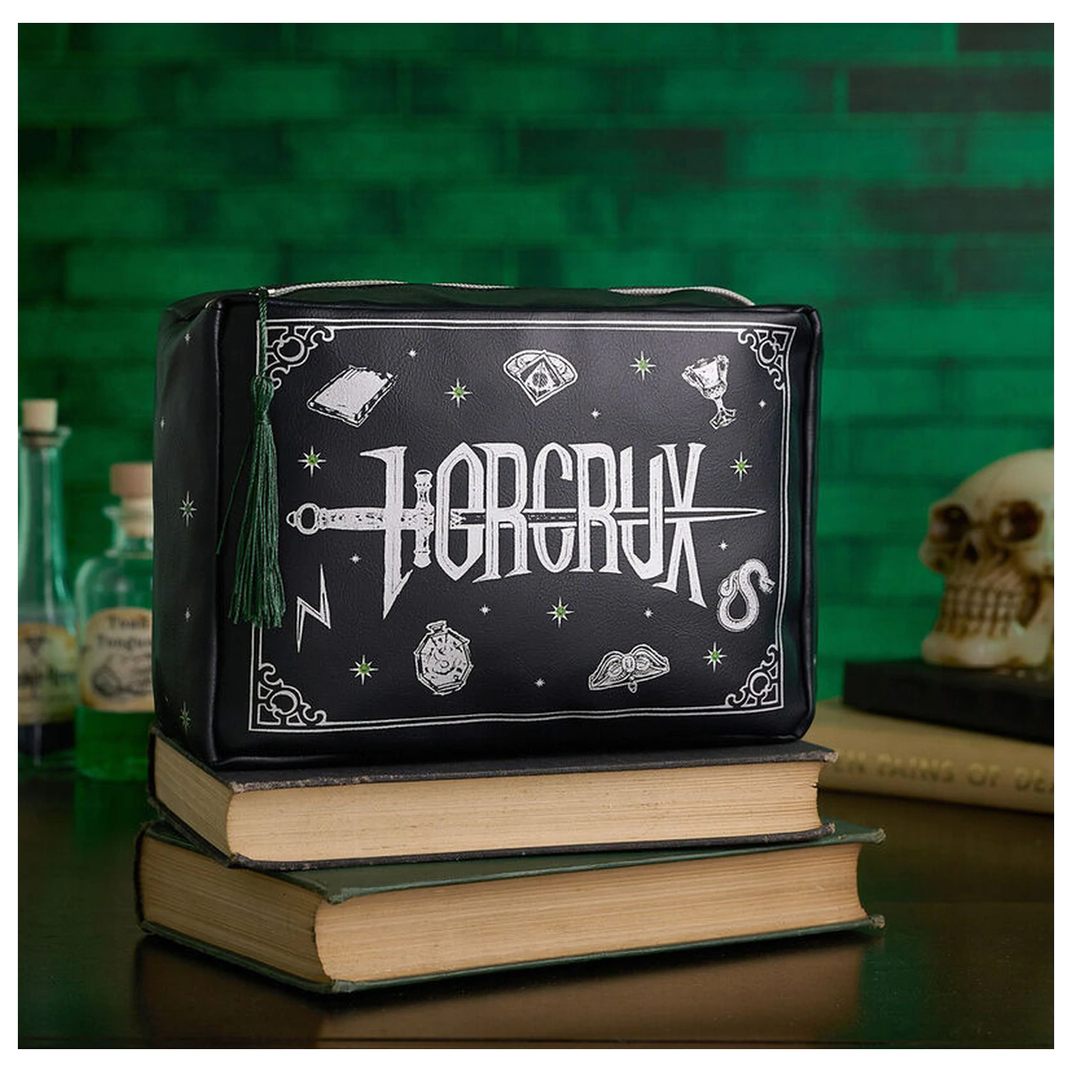 Harry Potter Dark Arts Horcrux Kulturtasche Produktfoto