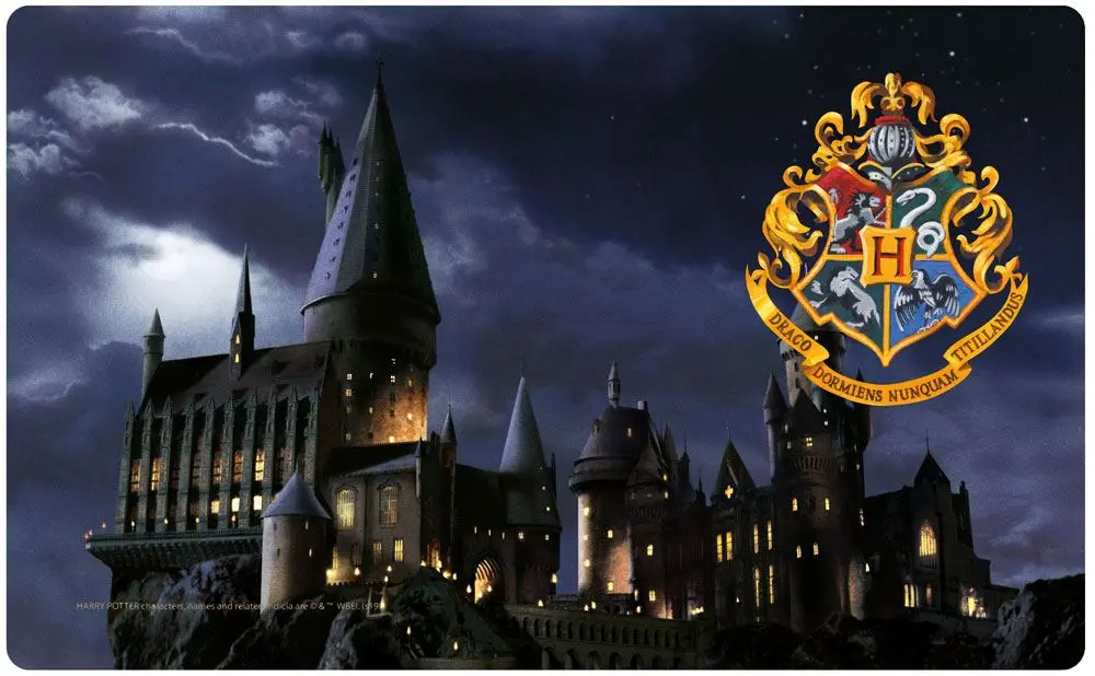 Harry Potter Schneidbrett Hogwarts termékfotó