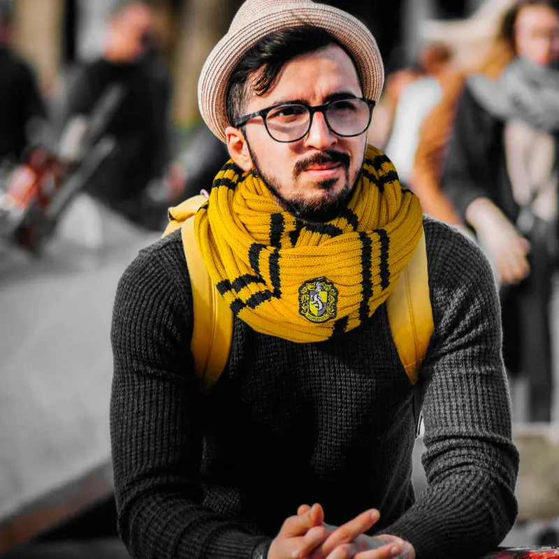 Harry Potter Schlauchschal Hufflepuff Produktfoto