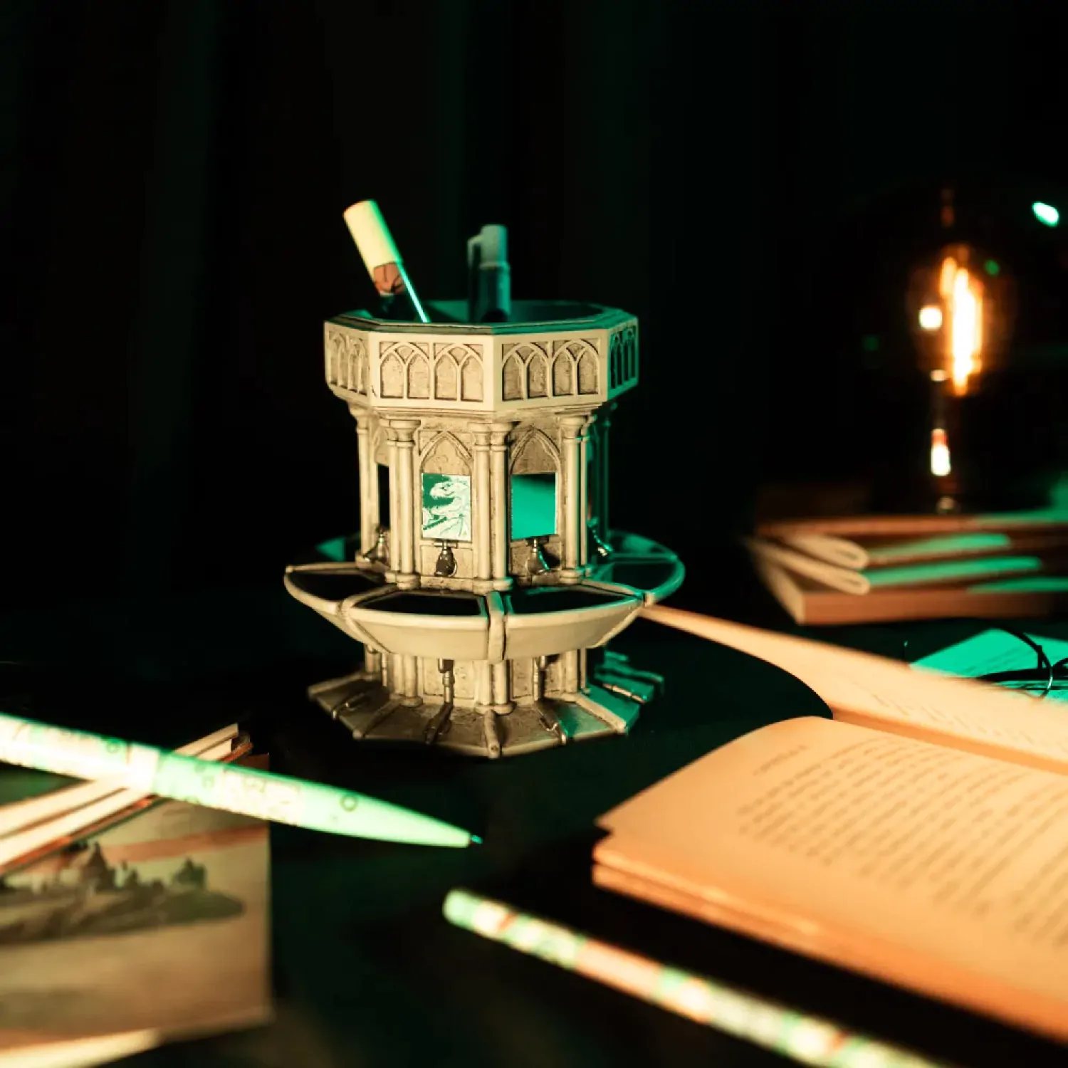 Harry Potter Bleistifthalter + Bleistifte Produktfoto