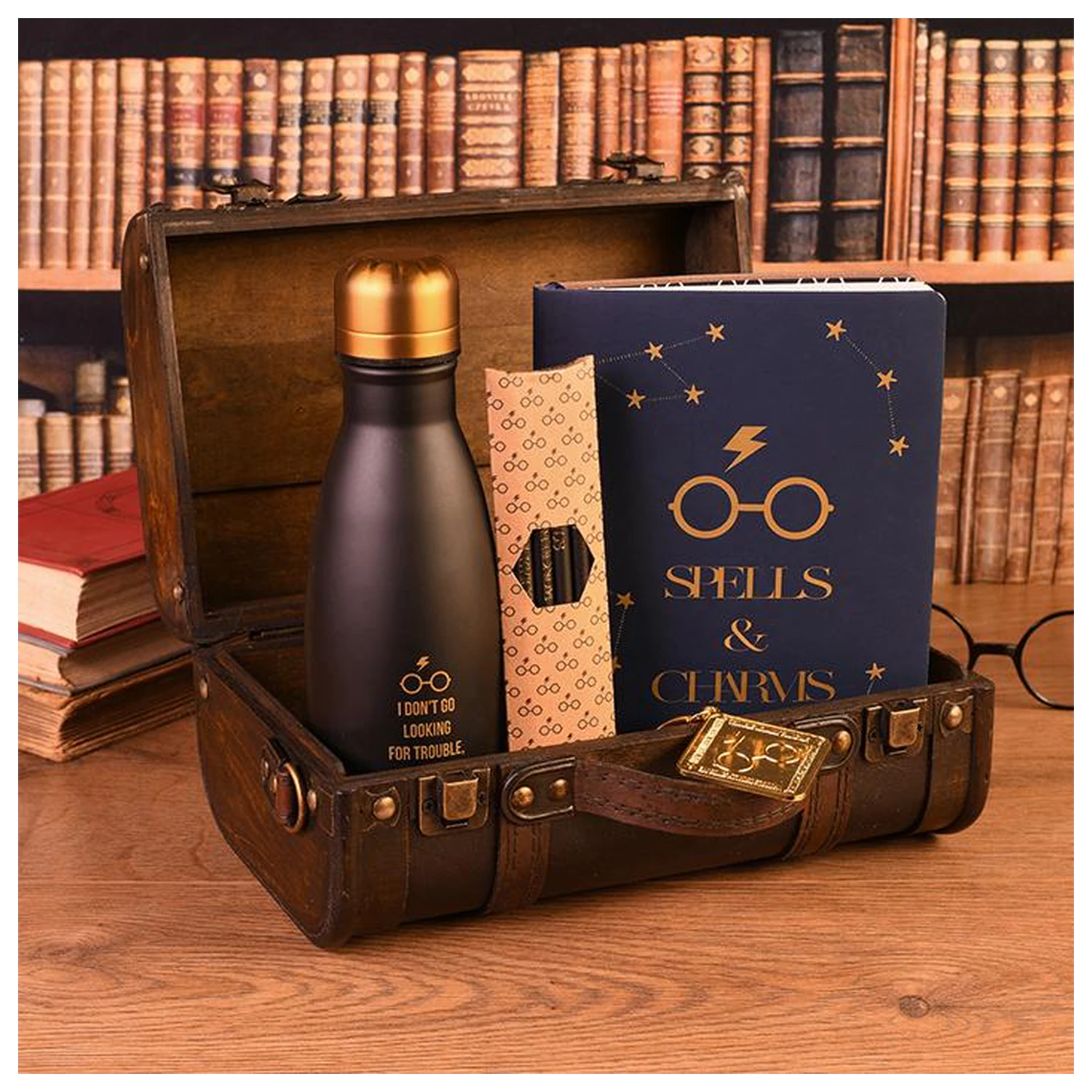 Harry Potter Premium Truhe Geschenkset Trouble Finds Me Produktfoto
