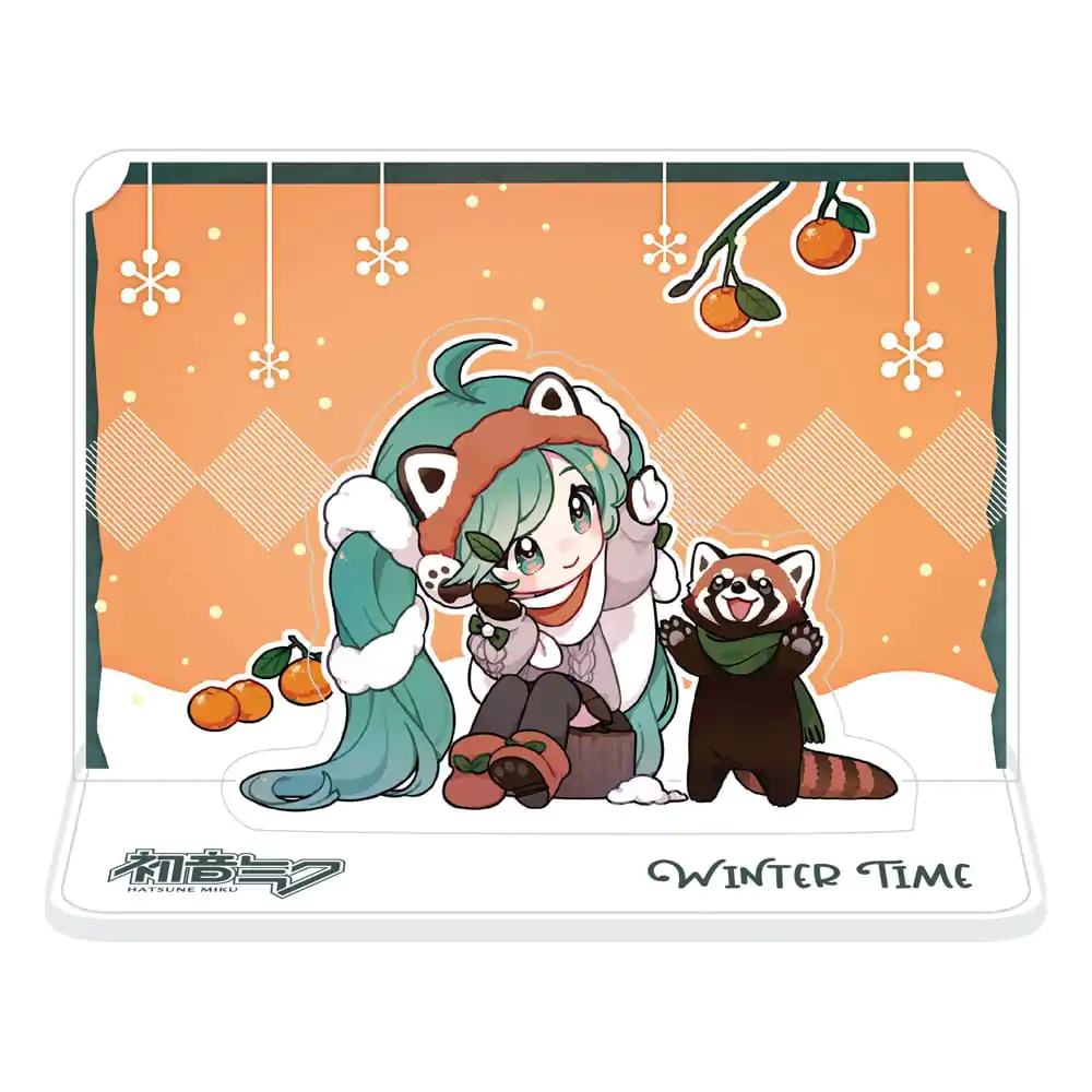 Hatsune Miku Acryl Figur Standee Miku und Roter Panda (Winter Time) 11 cm Produktfoto