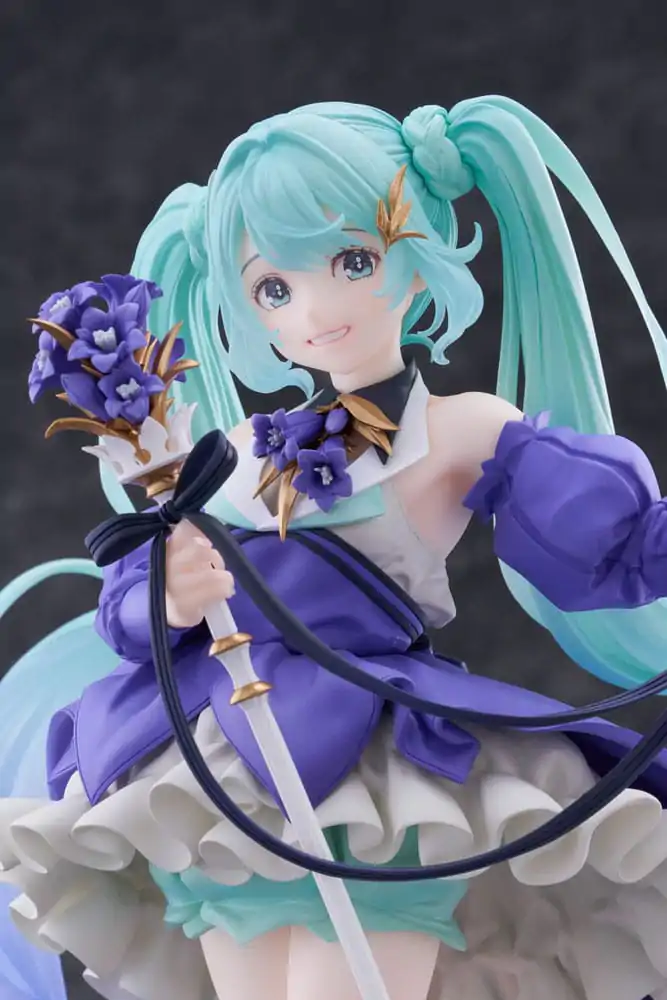 Hatsune Miku AMP PVC Statue Hatsune Miku Birthday 2024 Ver. 21 cm Produktfoto