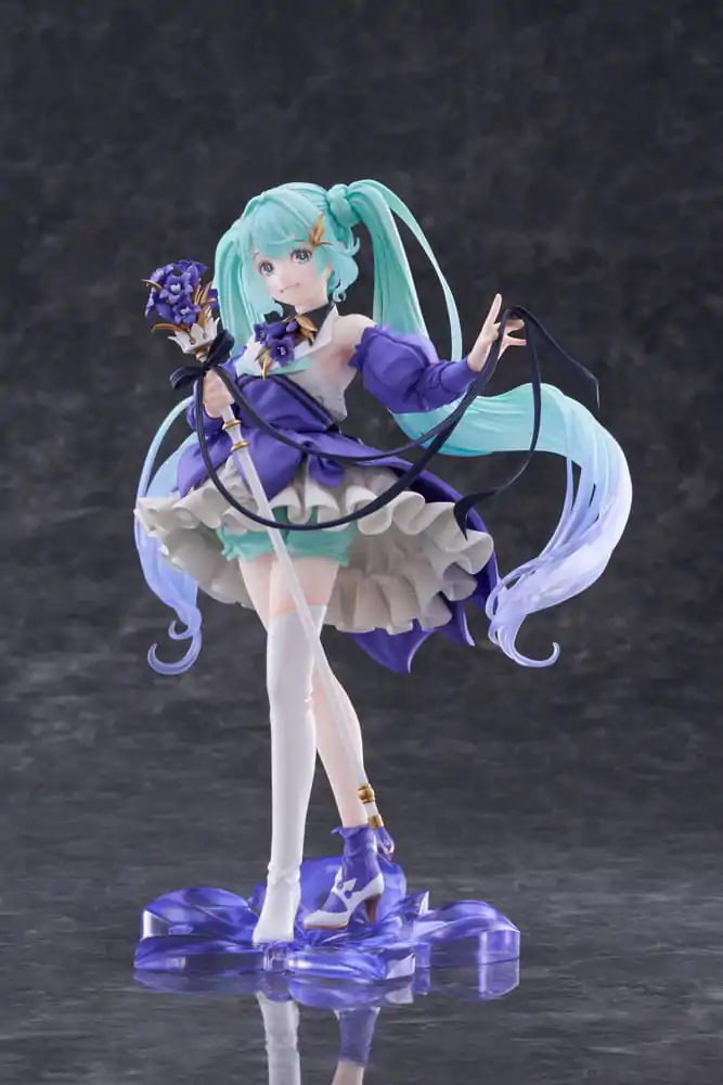 Hatsune Miku AMP PVC Statue Hatsune Miku Birthday 2024 Ver. 21 cm Produktfoto