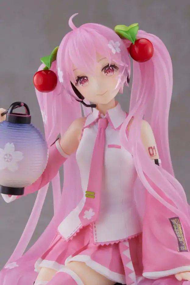 Hatsune Miku AMP PVC Statue Sakura Miku Lantern Ver. Reissue 20 cm Produktfoto