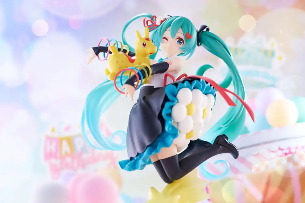 Hatsune Miku AMP PVC Statue Thank You Ver. 20 cm termékfotó