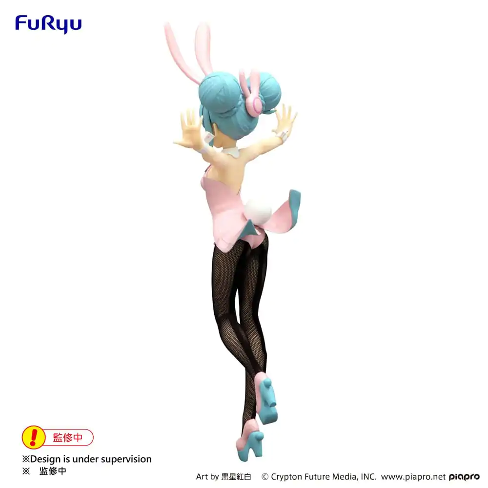 Hatsune Miku BiCute Bunnies PVC Statue Wink Pearl Pink Color Ver. 30 cm termékfotó