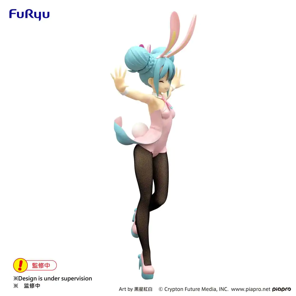 Hatsune Miku BiCute Bunnies PVC Statue Wink Pearl Pink Color Ver. 30 cm termékfotó