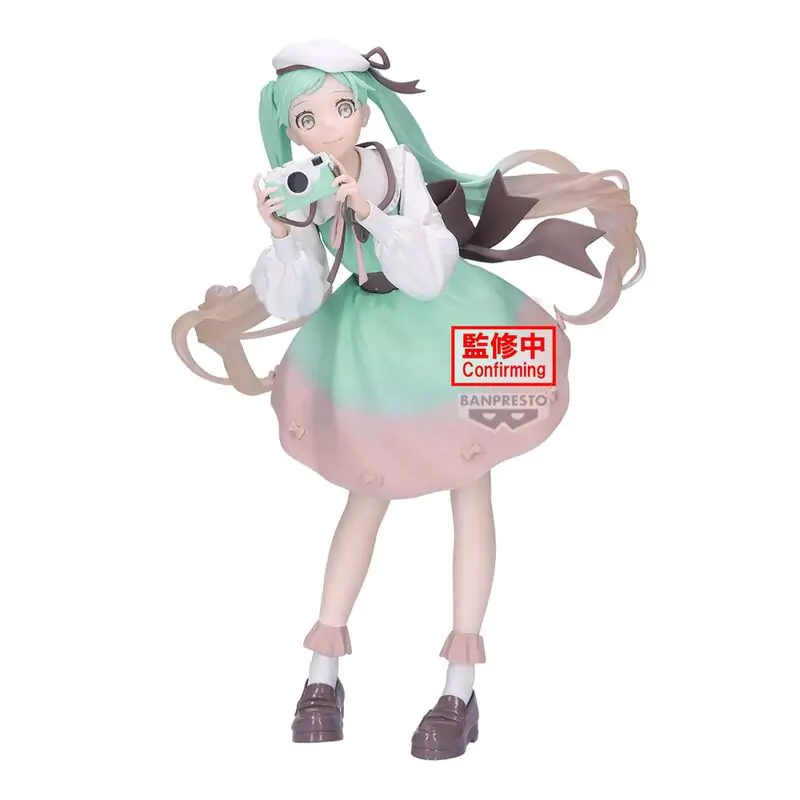 Hatsune Miku Camera Holiday Memories Figur 20cm termékfotó