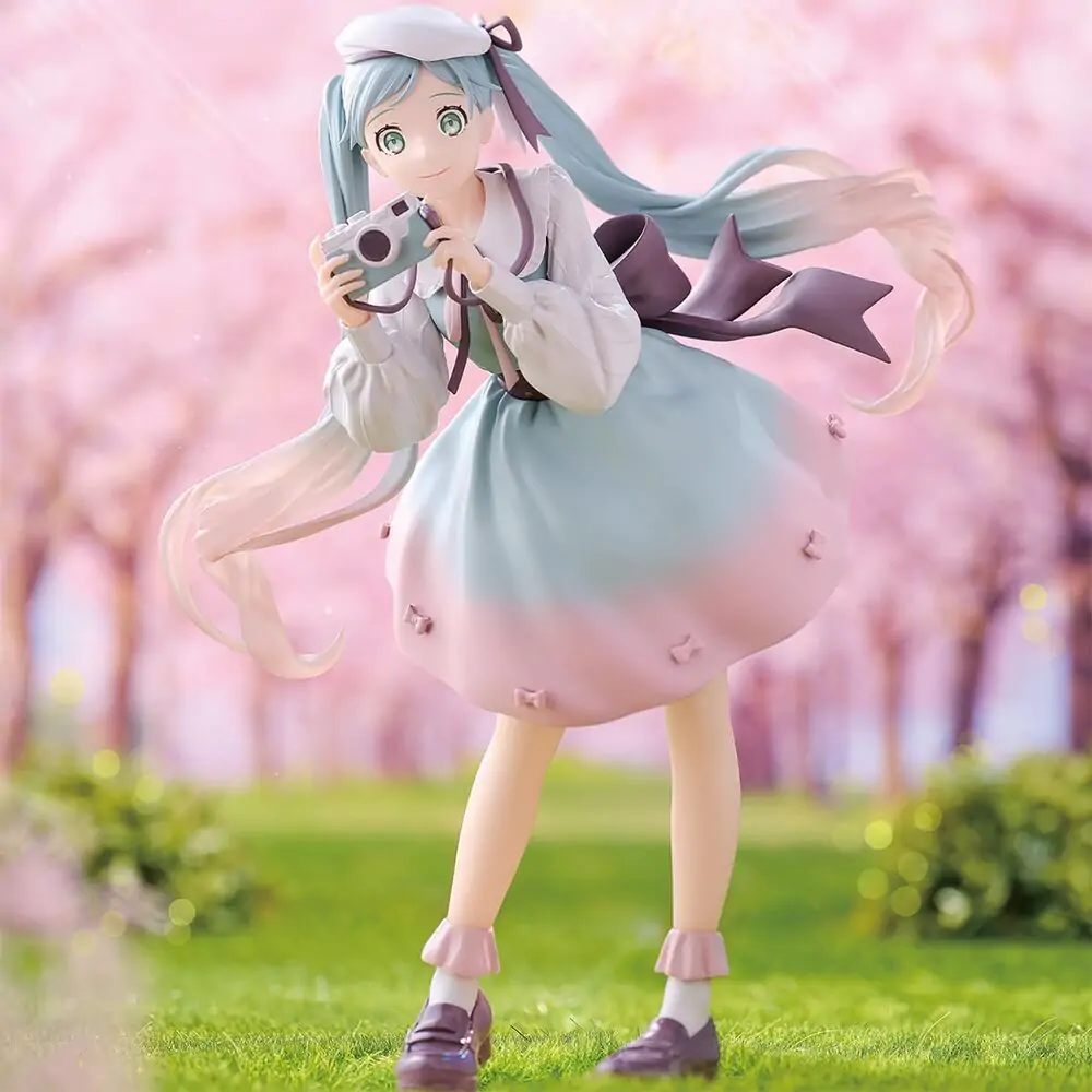 Hatsune Miku Camera Holiday Memories Figur 20cm Produktfoto
