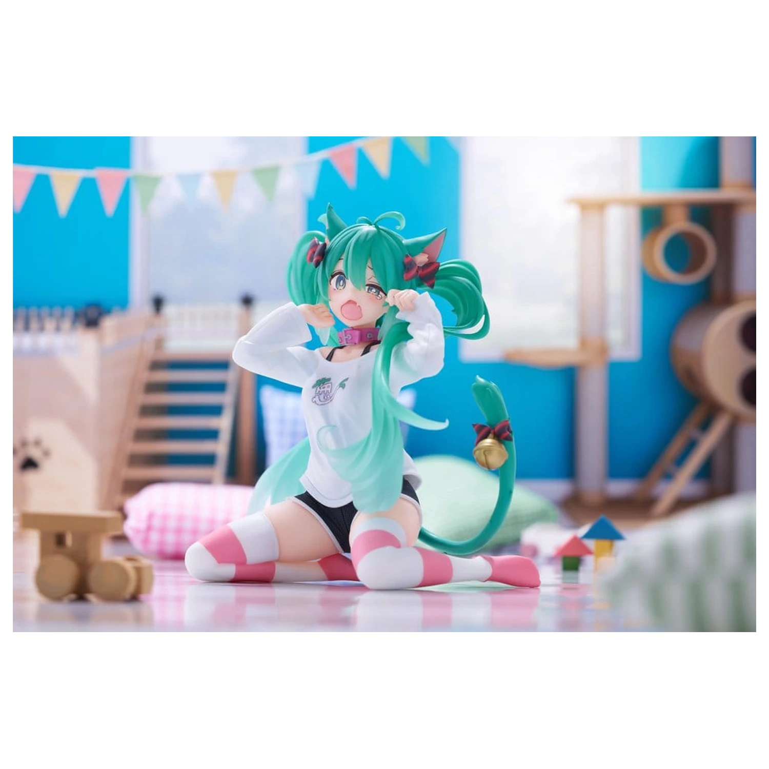 Hatsune Miku PVC Statue Schreibtisch Süße Figur Hatsune Miku Katze Ohr T-Shirt Ver. 13 cm Produktfoto