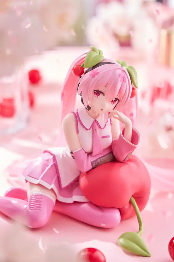 Hatsune Miku PVC Statue Desktop Cute Figure Sakura Miku Cherry Cushion Ver. 13 cm Produktfoto