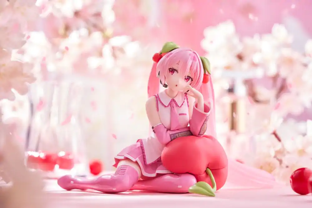 Hatsune Miku PVC Statue Desktop Cute Figure Sakura Miku Cherry Cushion Ver. 13 cm Produktfoto