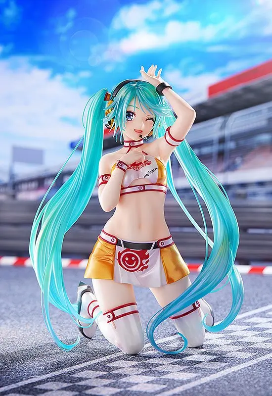 Hatsune Miku GT Project PVC Statue 1/7 Racing Miku 2010 Ver. Art by Kentaro Yabuki 18 cm termékfotó