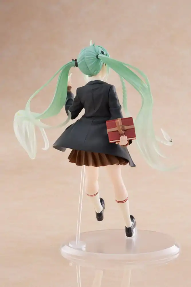 Hatsune Miku PVC Statue Hatsune Miku Fashion Preppy Ver. 18 cm Produktfoto