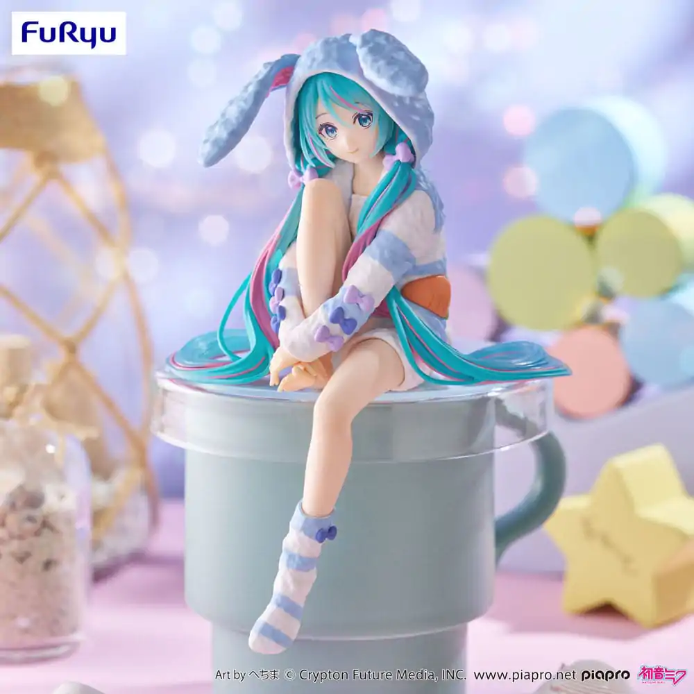 Hatsune Miku Noodle Stopper PVC-Statue Hatsune Miku Rabbit Ear Hood Pajama Blue Color Ver. 14 cm Produktfoto