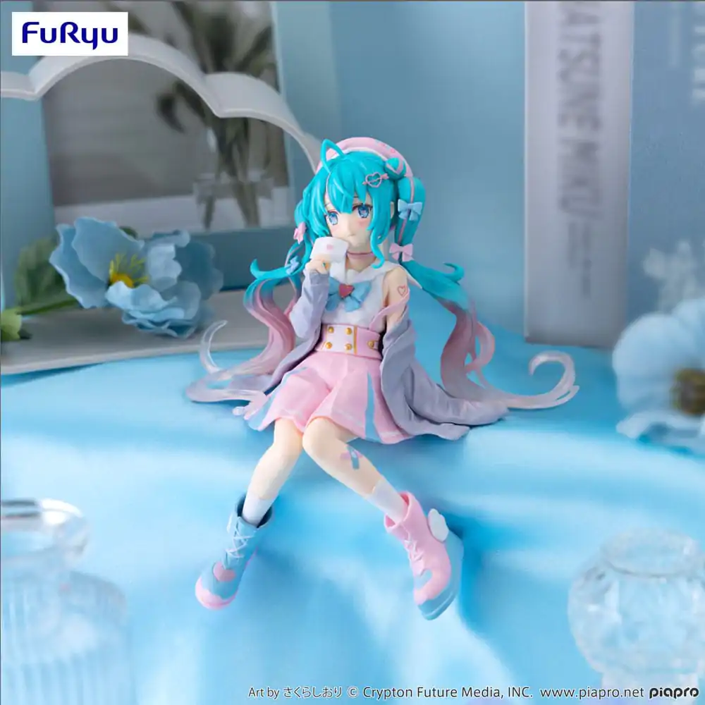 Hatsune Miku Noodle Stopper PVC Statue Love Sailor Grey Color Ver. 13 cm Produktfoto