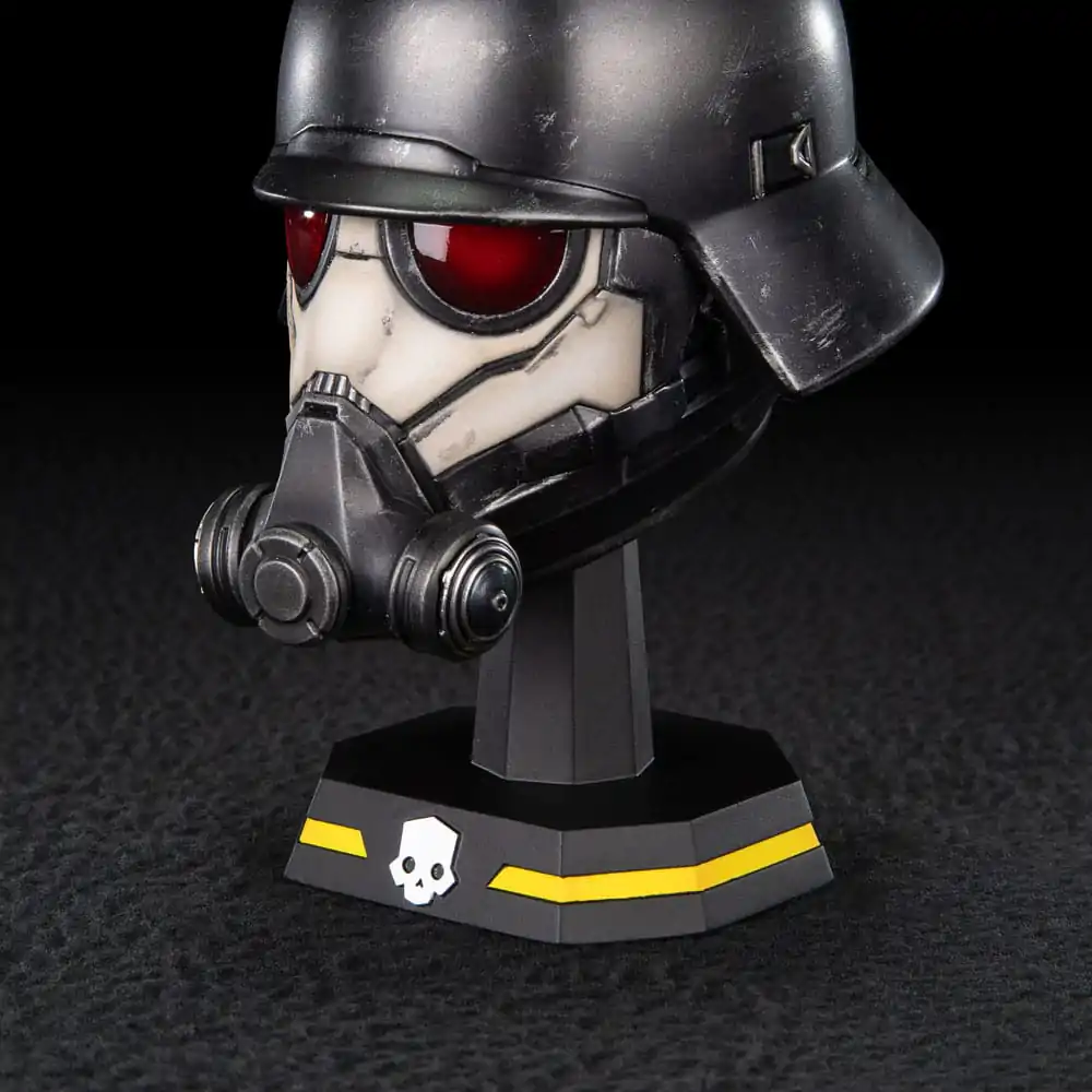 Helldivers 2 Replik 1/4 Field Chemist Helm 11 cm Produktfoto