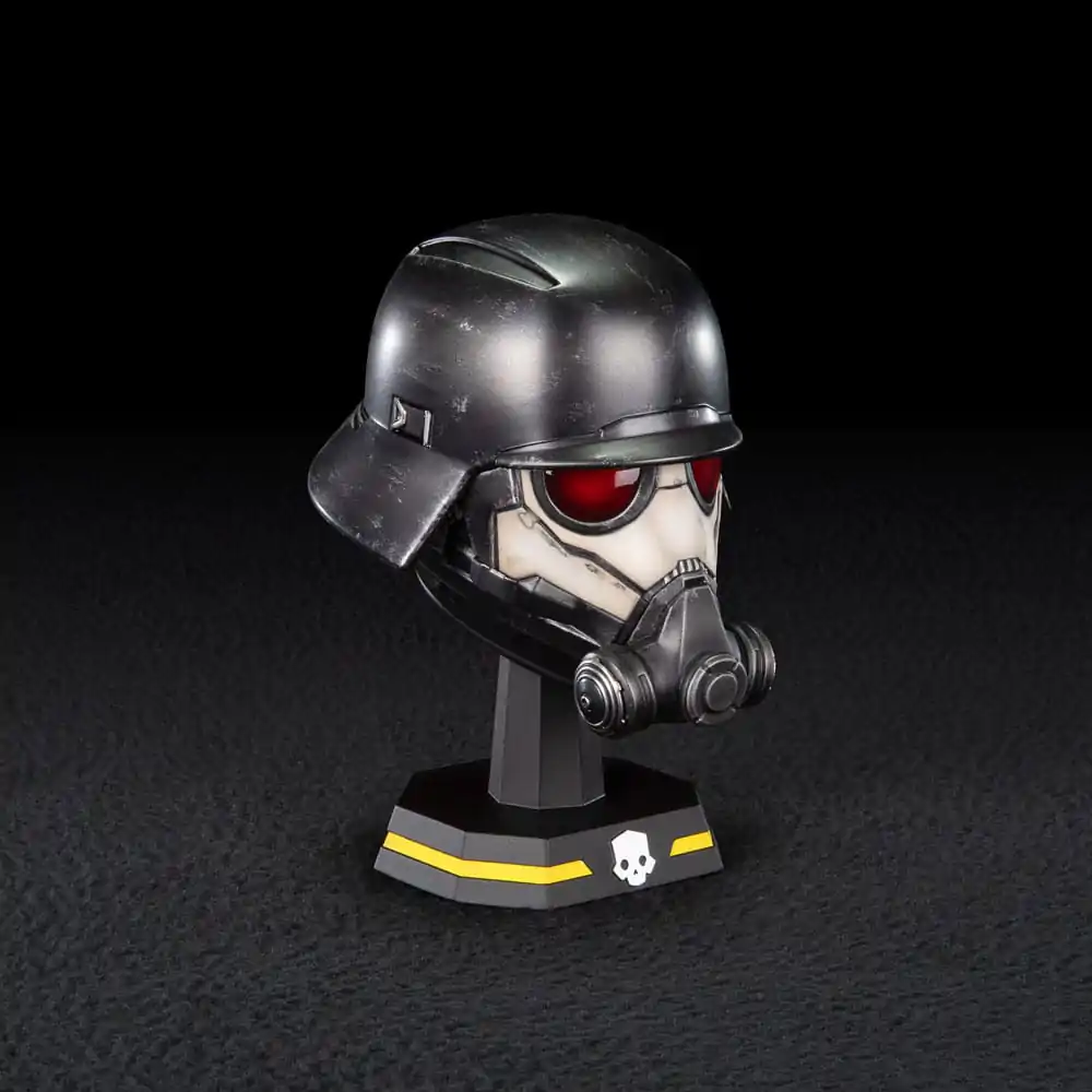 Helldivers 2 Replik 1/4 Field Chemist Helm 11 cm Produktfoto