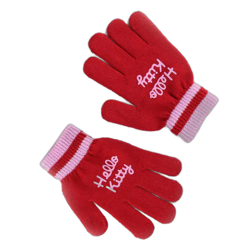 Hello Kitty Winterset Schlauchschal Mütze Handschuhe Produktfoto