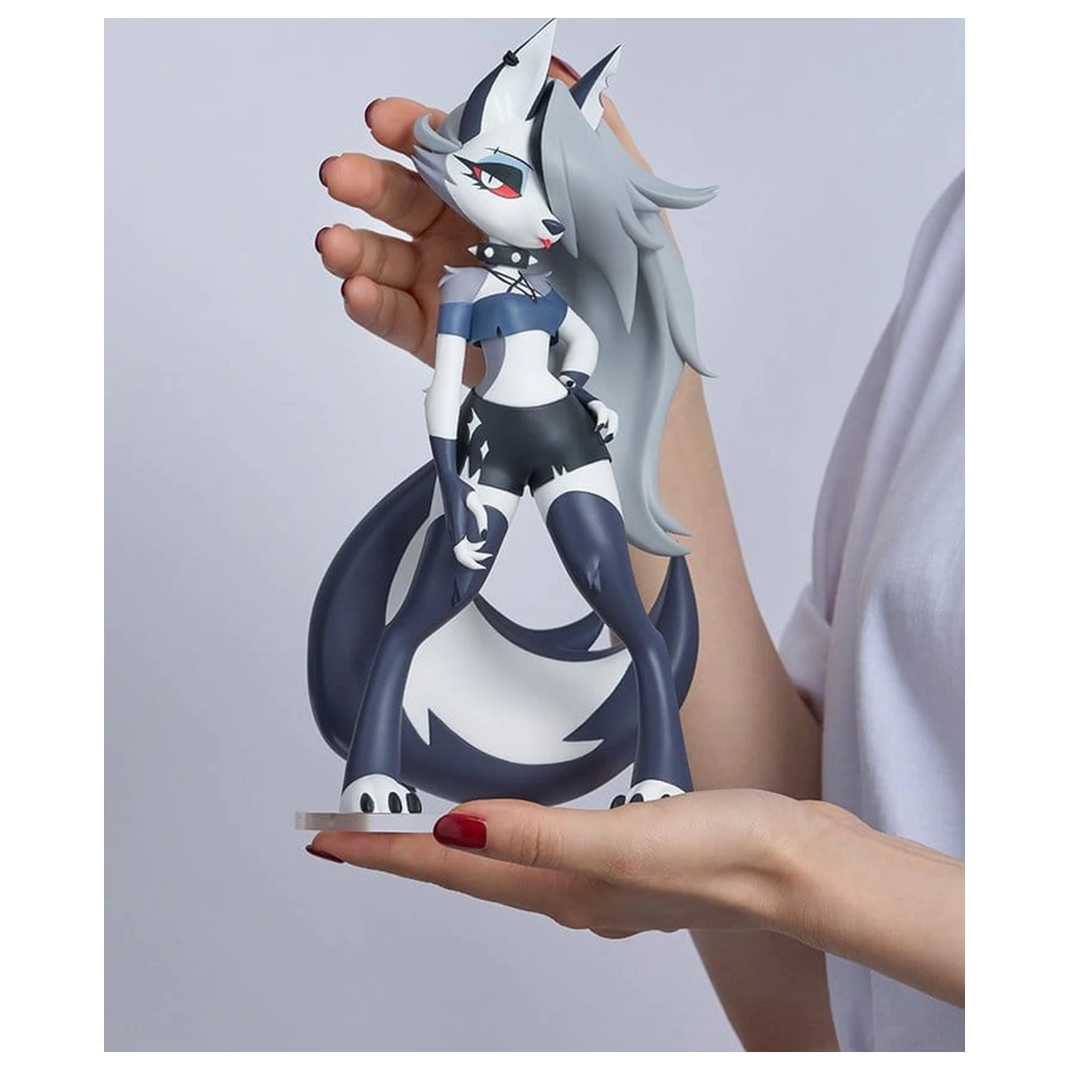 Helluva Boss Pop Up Parade PVC Figur Loona L Größe 22 cm Produktfoto