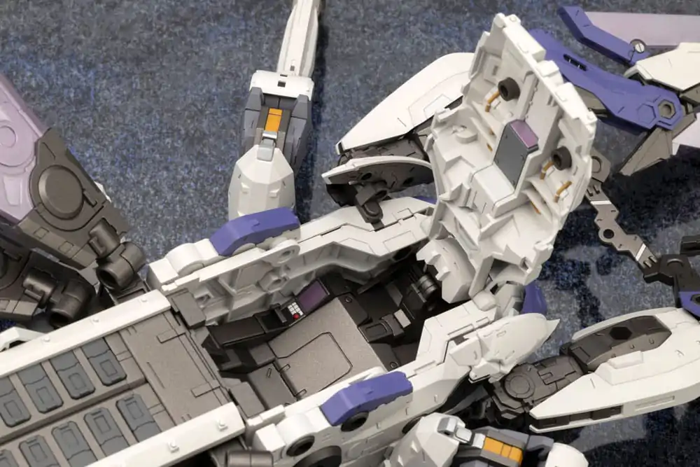 Hexa Gear Plastic Model Kit 1/24 Gertrude 36 cm Produktfoto