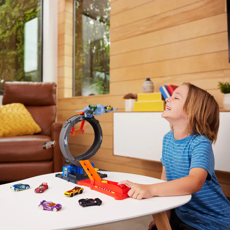 Hot Wheels City Bat Loop Attack Produktfoto