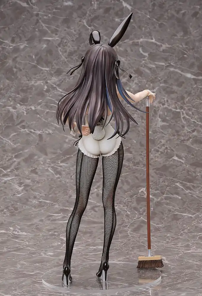 Ich bin vielleicht eine Gilden-Rezeptionistin, aber ich werde jeden Boss alleine besiegen, um pünktlich Feierabend zu machen PVC-Statue 1/4 Alina Clover: Bunny Ver. 44 cm Produktfoto