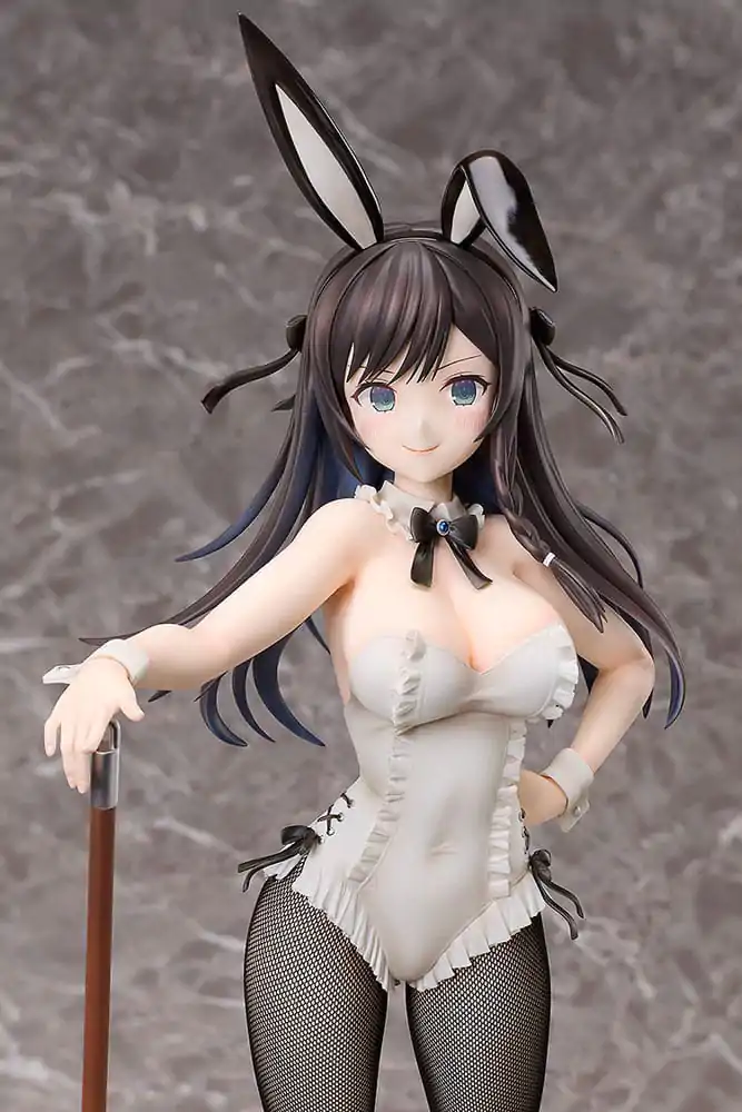 Ich bin vielleicht eine Gilden-Rezeptionistin, aber ich werde jeden Boss alleine besiegen, um pünktlich Feierabend zu machen PVC-Statue 1/4 Alina Clover: Bunny Ver. 44 cm Produktfoto