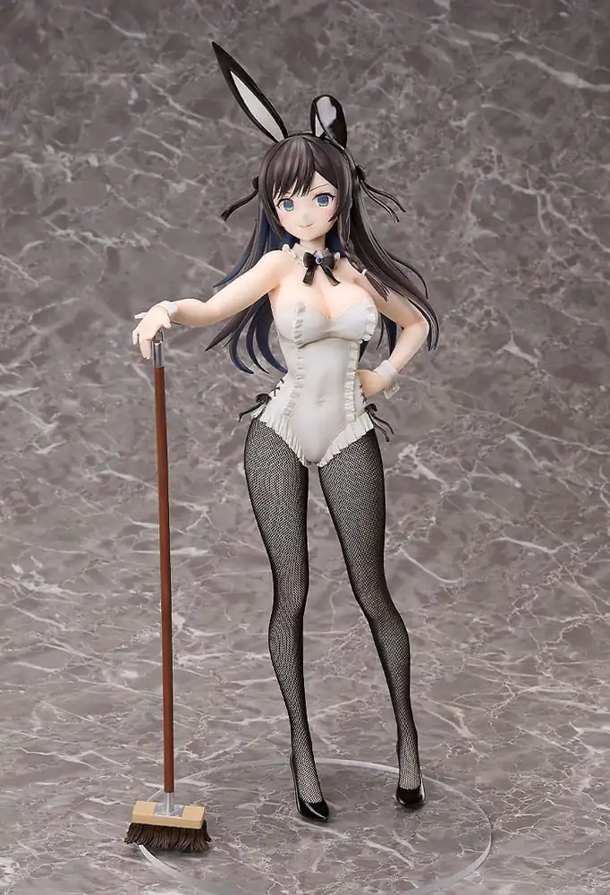 Ich bin vielleicht eine Gilden-Rezeptionistin, aber ich werde jeden Boss alleine besiegen, um pünktlich Feierabend zu machen PVC-Statue 1/4 Alina Clover: Bunny Ver. 44 cm Produktfoto