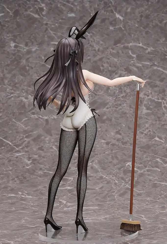 Ich bin vielleicht eine Gilden-Rezeptionistin, aber ich werde jeden Boss alleine besiegen, um pünktlich Feierabend zu machen PVC-Statue 1/4 Alina Clover: Bunny Ver. 44 cm Produktfoto