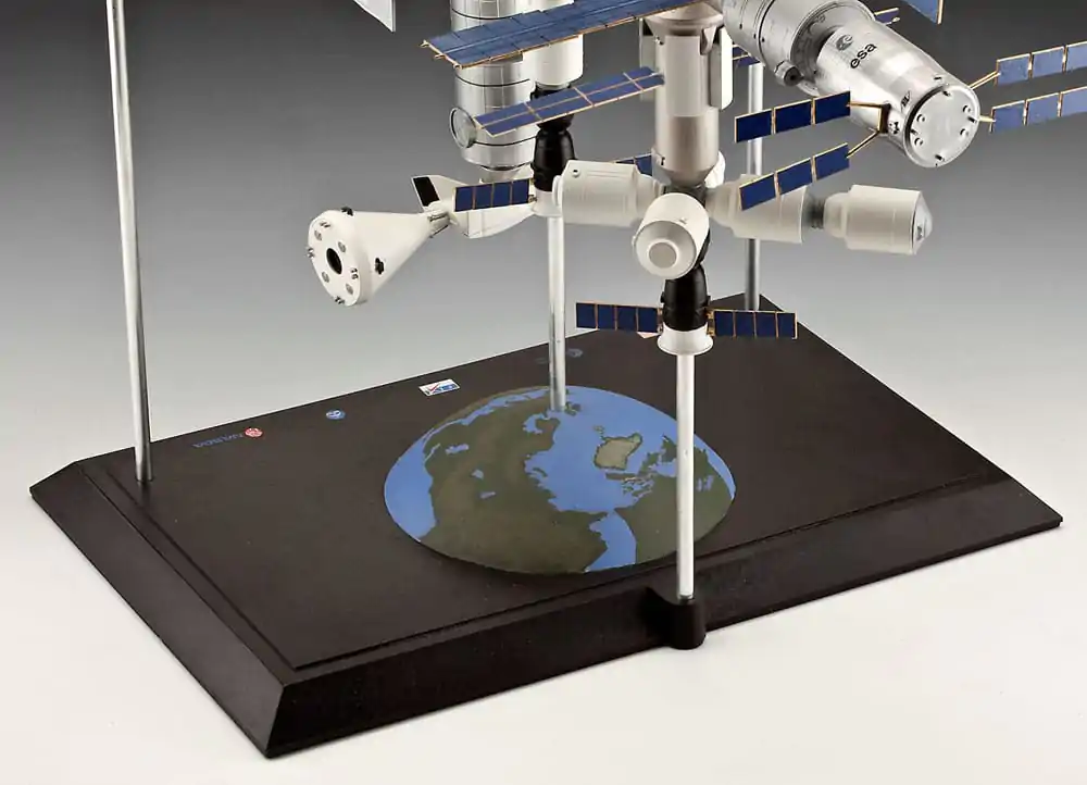 International Space Station ISS Modellbausatz 1/144 25th Anniversary Platinum Edition 74 cm termékfotó