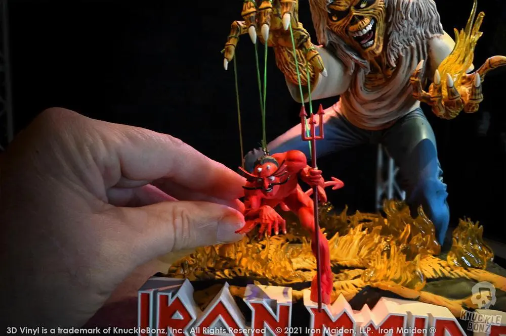 Iron Maiden 3D Vinyl Statue The Number of the Beast 20 x 21 x 24 cm Produktfoto