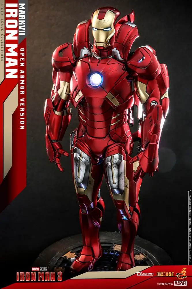 Iron Man 3 Diorama 1/6 Iron Man Mark VII (Open Armor Version) 32 cm termékfotó