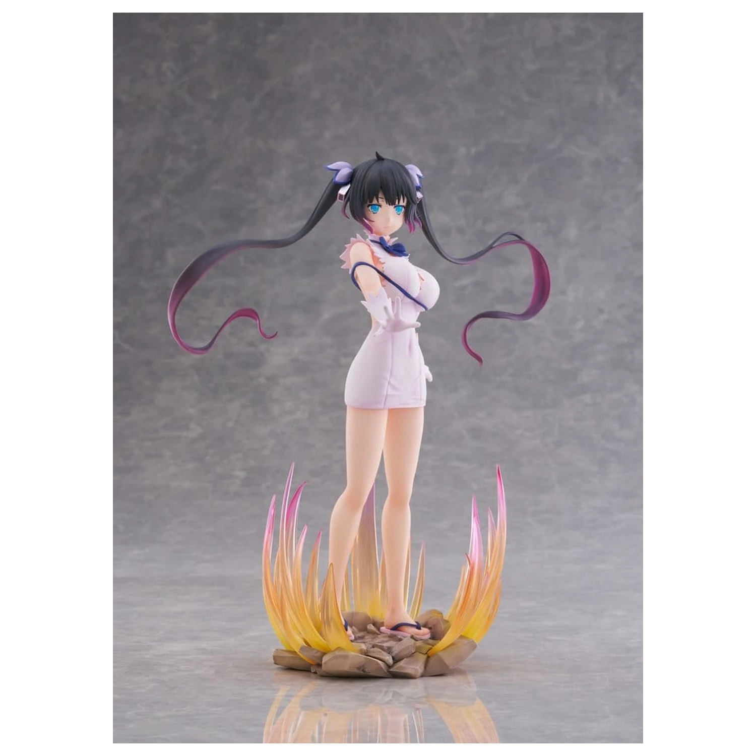 Is It Wrong to Try to Pick Up Girls in a Dungeon? V PVC Figur 1/7 Hestia Divinity Unleashed Ver. 24 cm Produktfoto