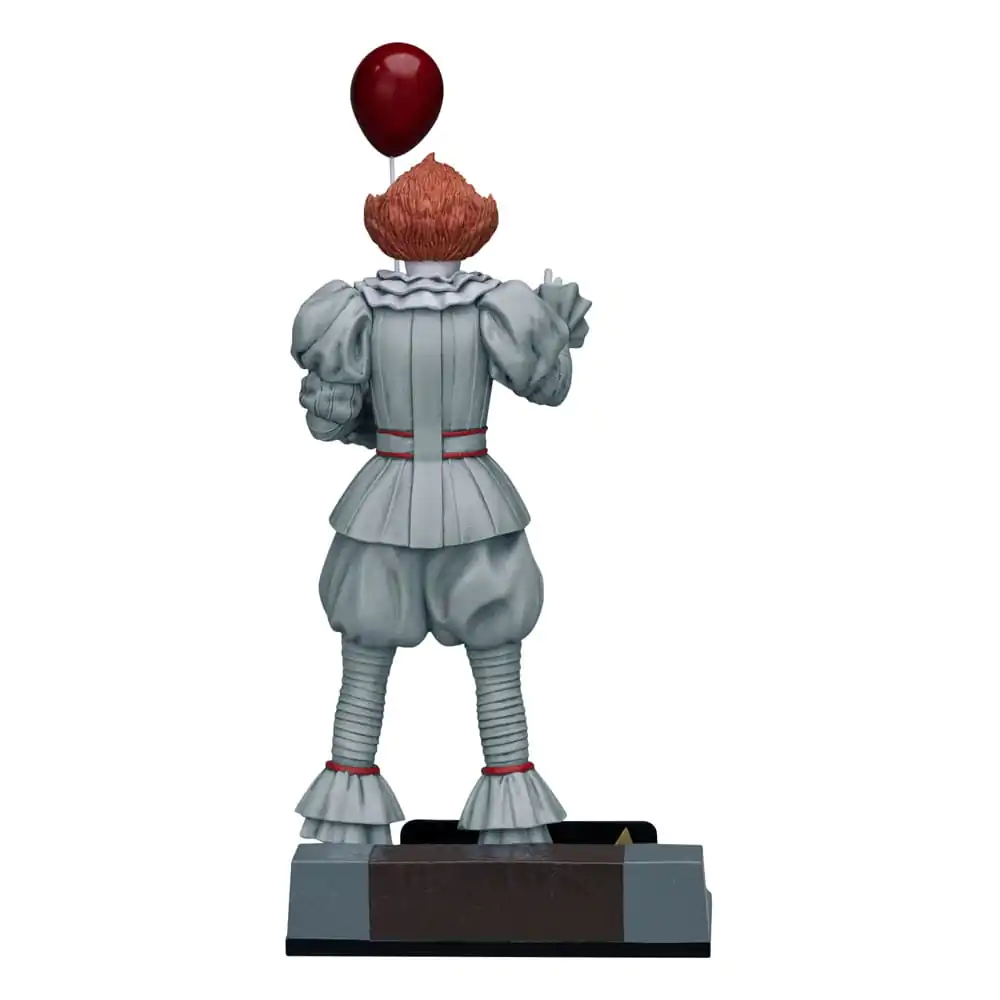 It Chapter Two D-Stage PVC Statue Pennywise 15 cm Produktfoto