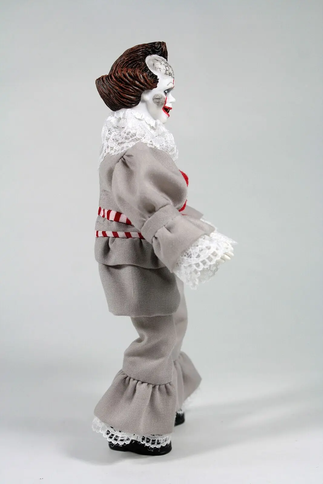 Stephen Kings Es Actionfigur Pennywise 20 cm Produktfoto