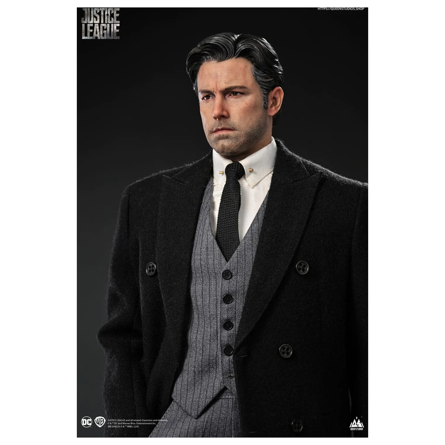 Justice League Statue 1/4 Bruce Wayne (Ben Affleck) 51 Zentimeter Produktfoto