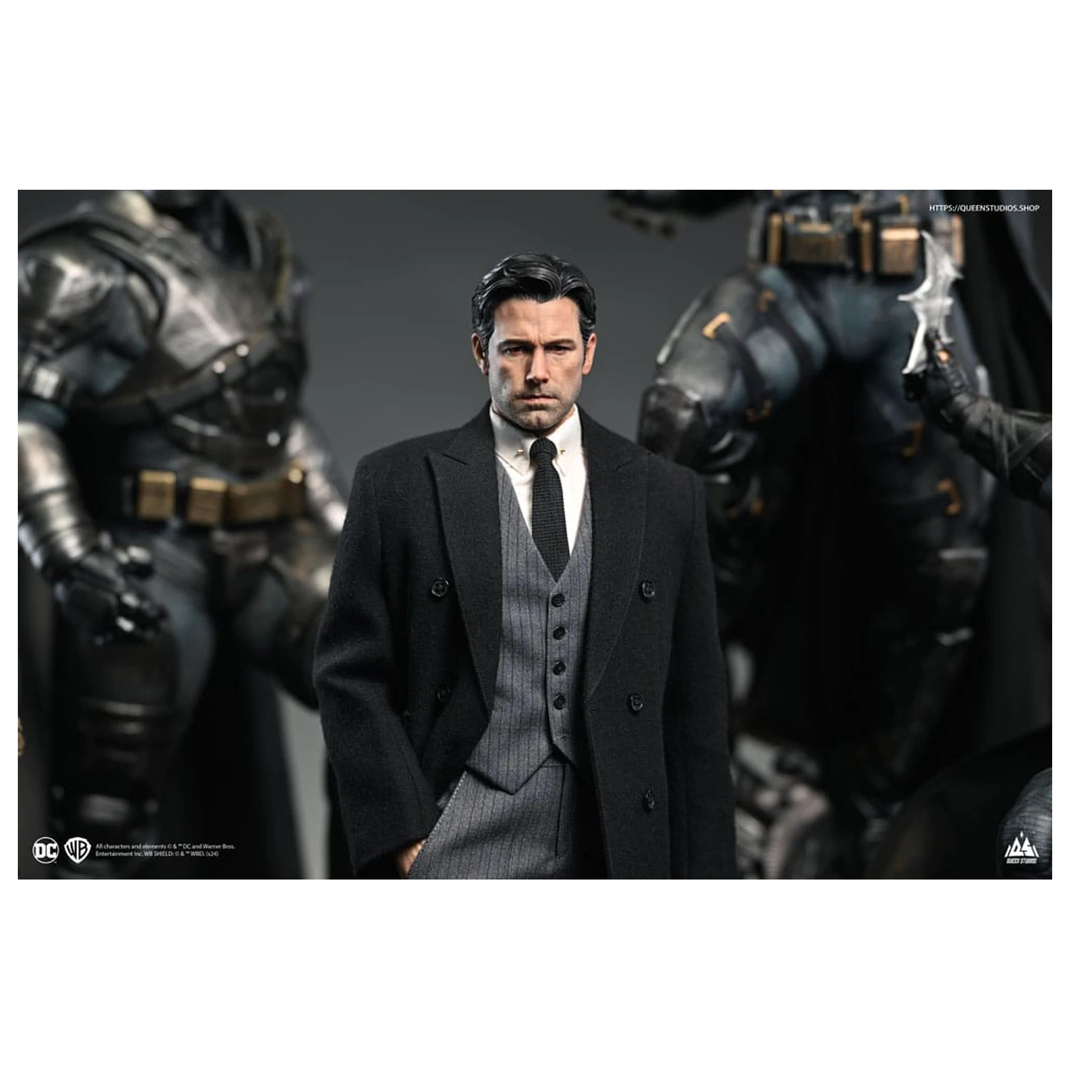 Justice League Statue 1/4 Bruce Wayne (Ben Affleck) 51 Zentimeter Produktfoto