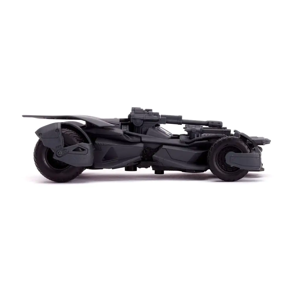 Justice League Hollywood Rides Diecast Modell 1/32 Batmobil mit Figur termékfotó