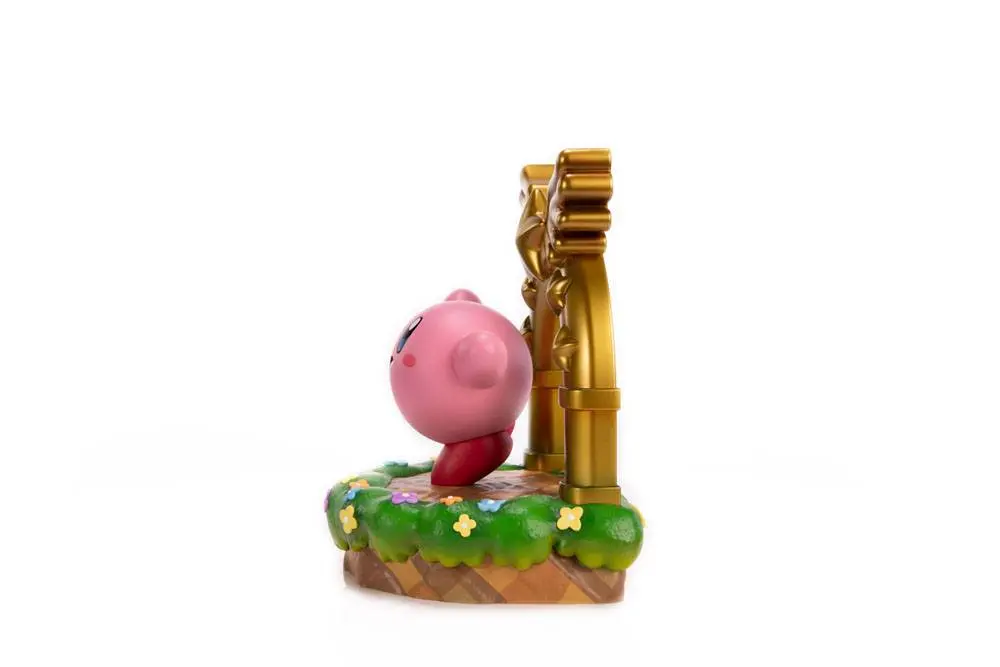 Kirby PVC Statue Kirby and the Goal Door 24 cm Produktfoto