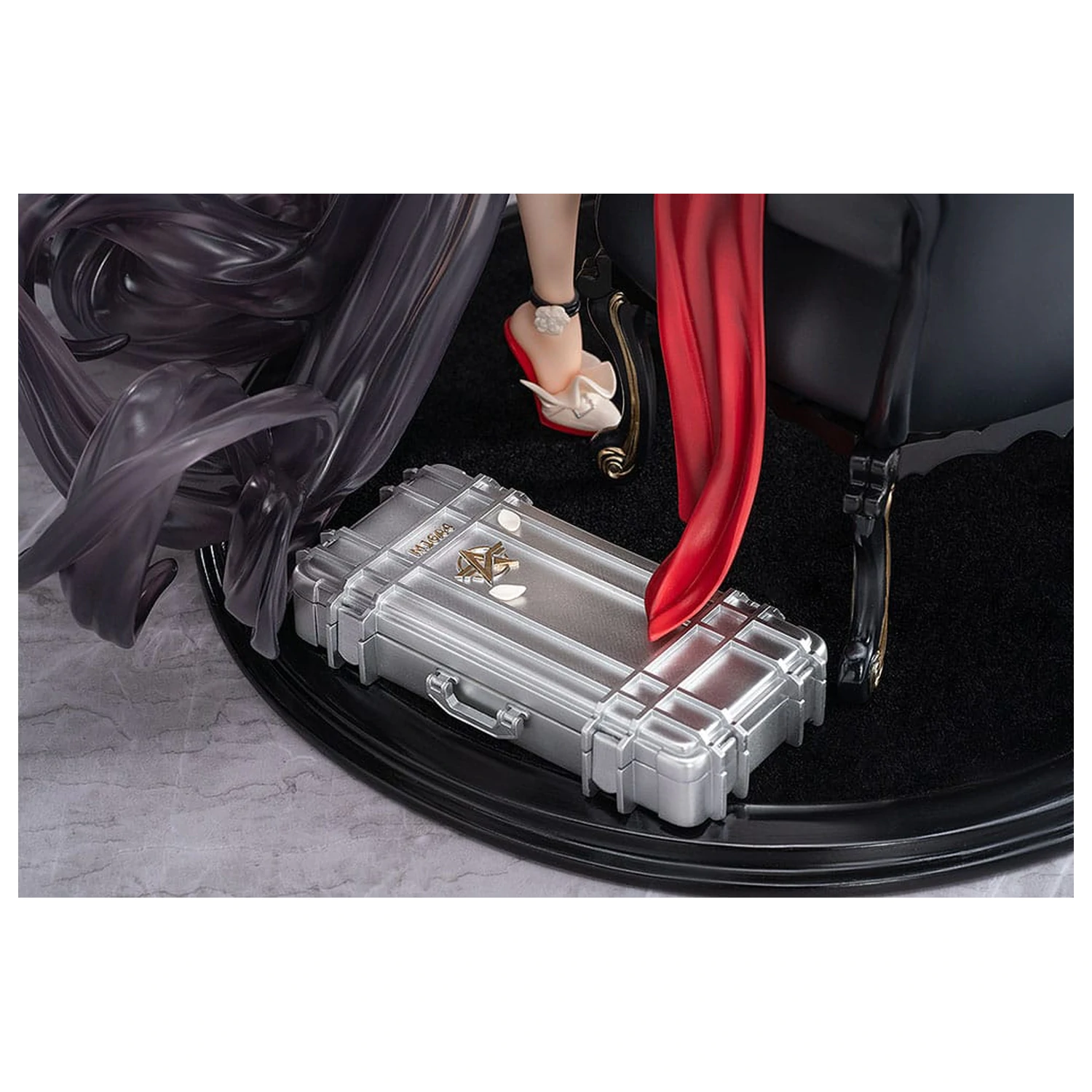 Knives Out PVC Statue 1/7 Diane: Banquet Dance Ver. 29 cm Produktfoto