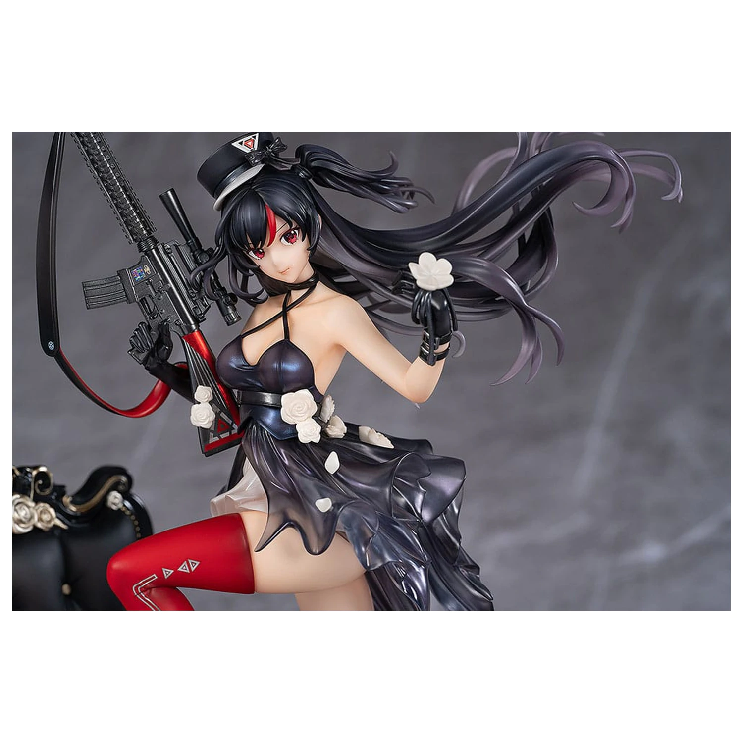 Knives Out PVC Statue 1/7 Diane: Banquet Dance Ver. 29 cm Produktfoto