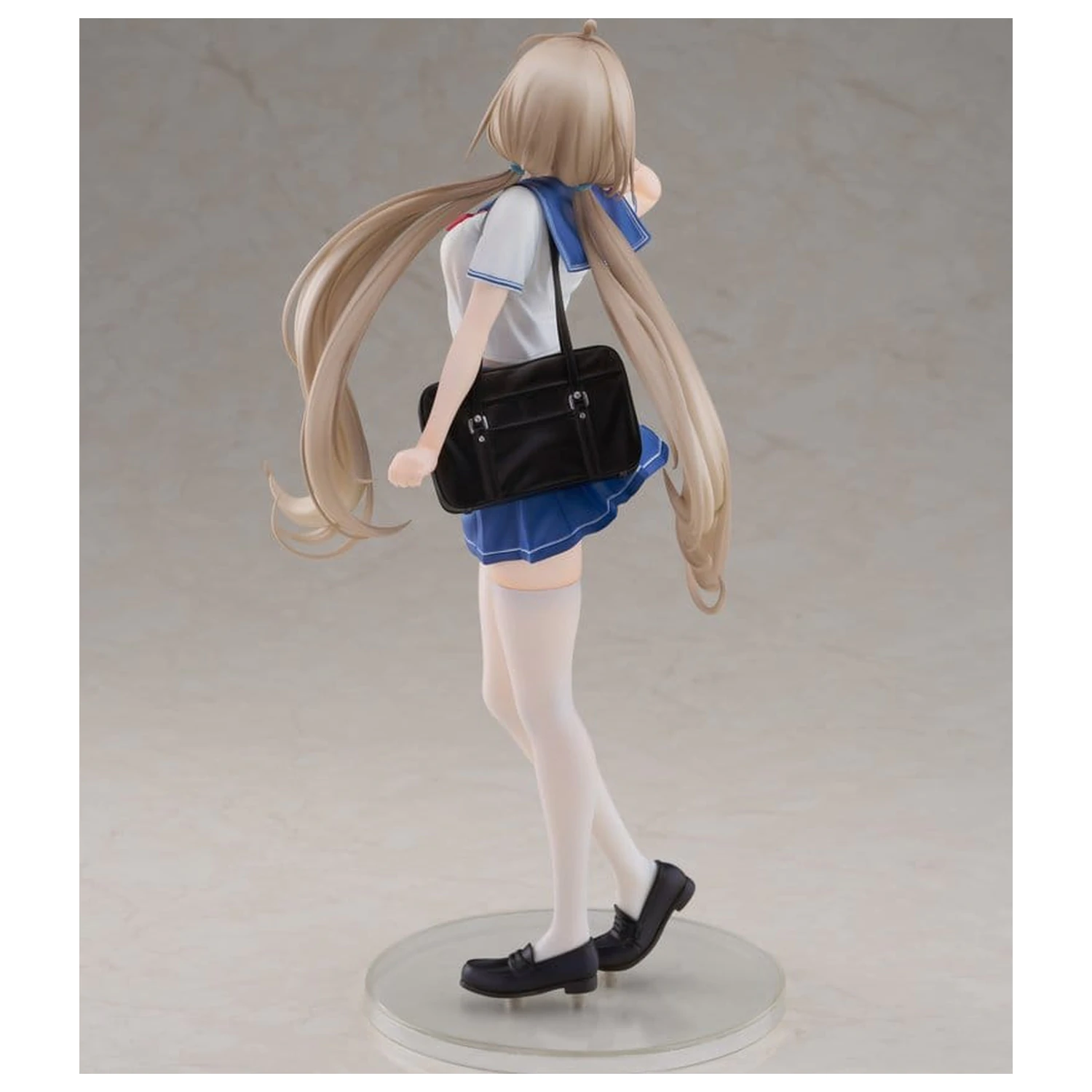 KoiKoi Sakura PVC Figur 1/6 Momoko Uniform Ver. 27 cm Produktfoto