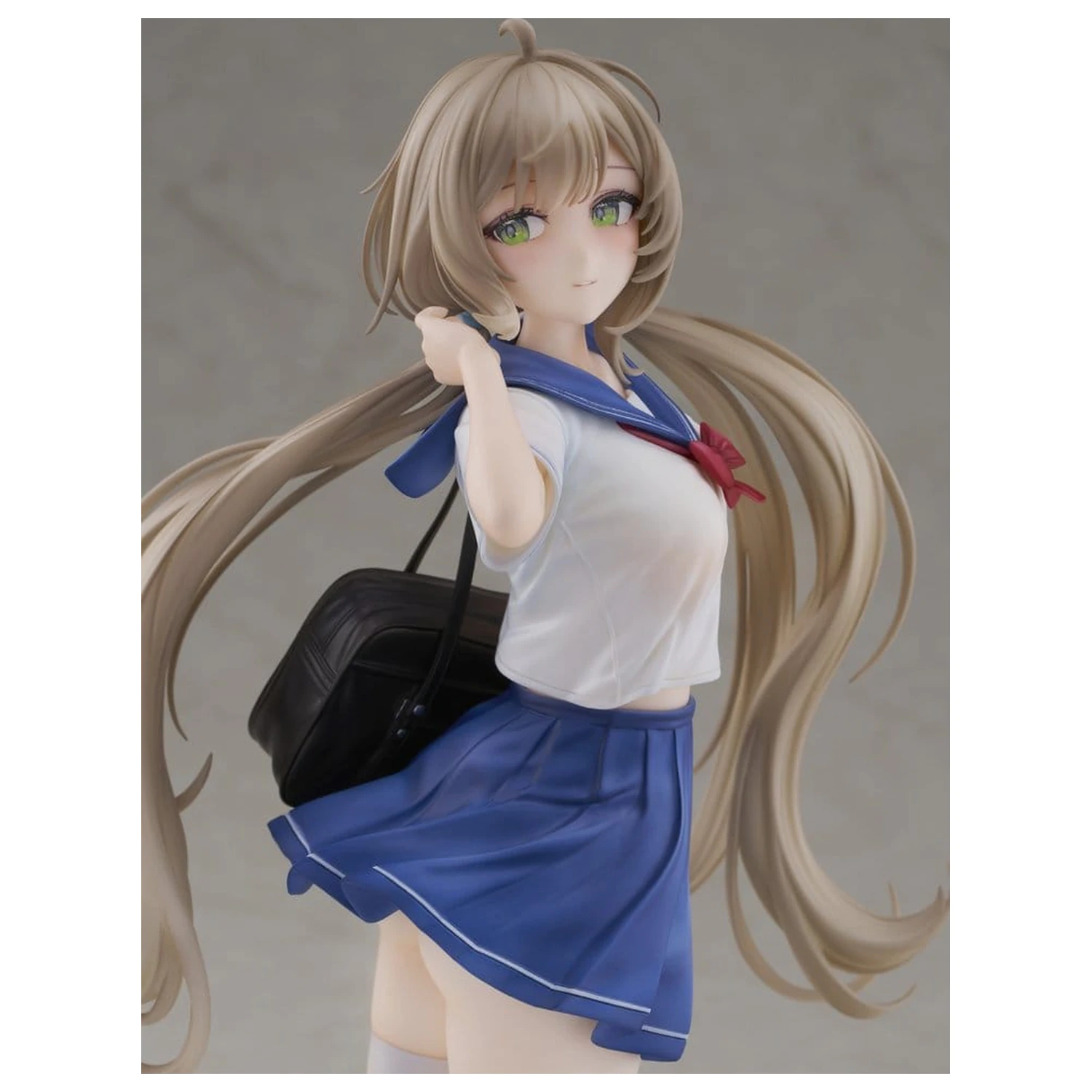 KoiKoi Sakura PVC Figur 1/6 Momoko Uniform Ver. 27 cm Produktfoto