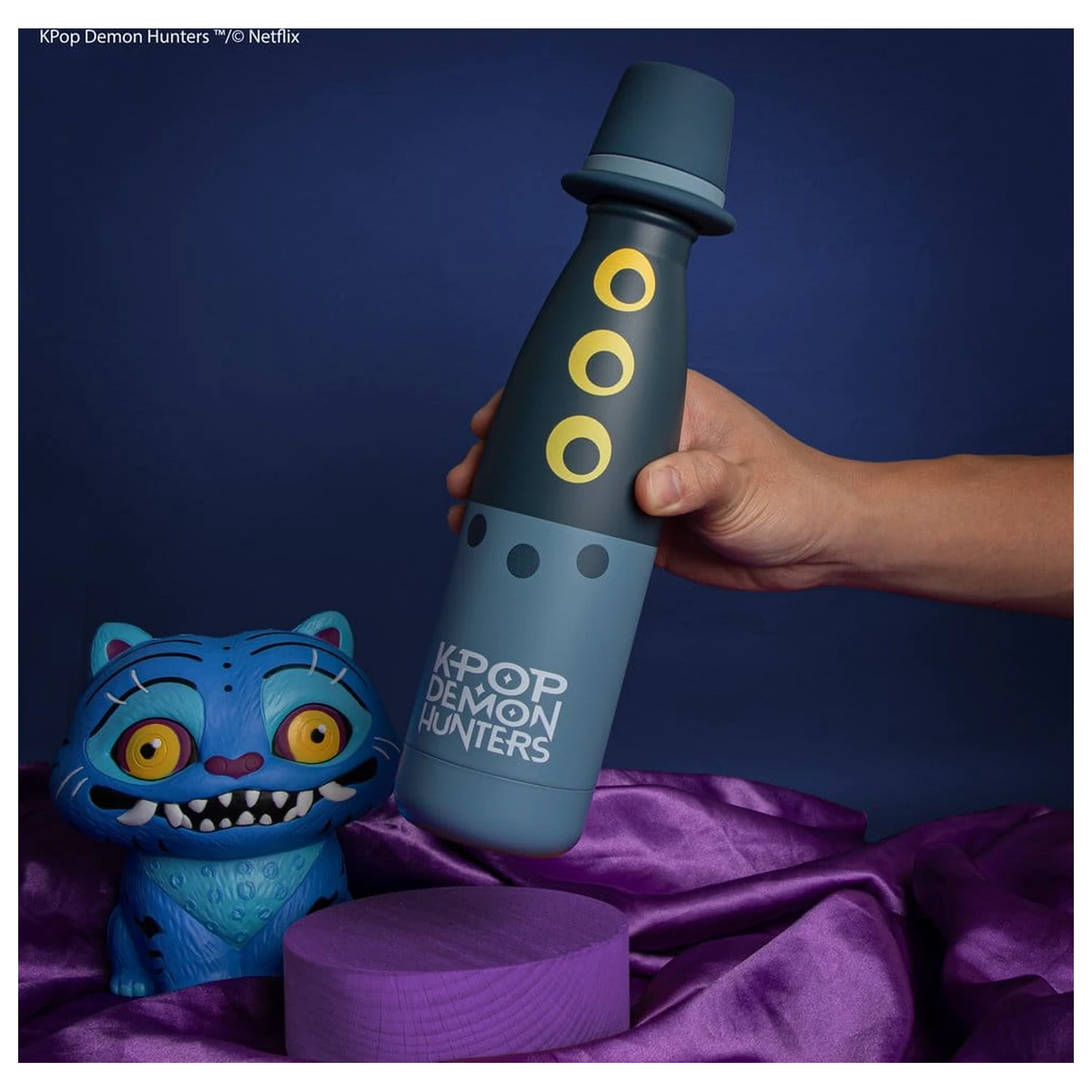 KPop Demon Hunters Wasserflasche Sussie Produktfoto
